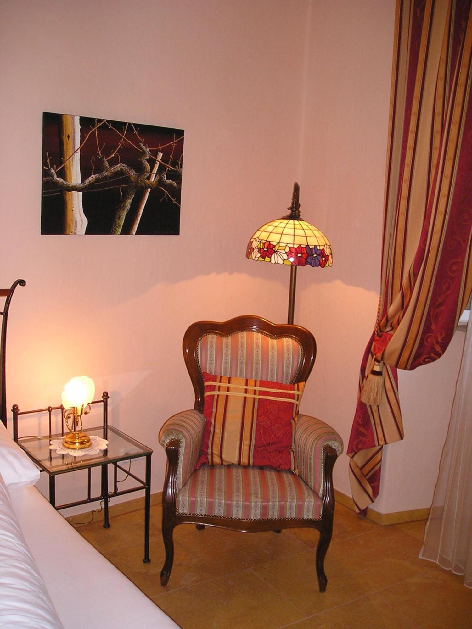 Boutique Hotel Ur-Wachau Weissenkirchen in der Wachau Quarto foto